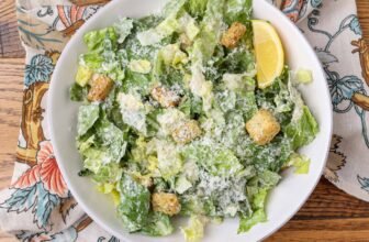 Basic Caesar Salad – Barefeet with...