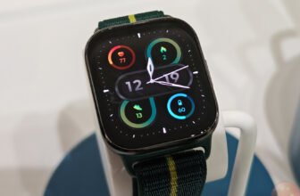 Moto Watch Match: A Characteristic-Packe...