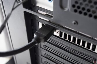 Hooking a brand new PC as much as my mon...