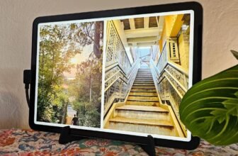 The way to flip your previous iPad right...