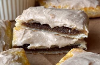 BROWN SUGAR CINNAMON POP TARTS