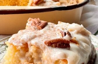 CINNAMON ROLL POKE CAKE – The Sout...