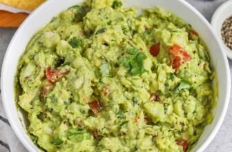 Guacamole Recipe – Spend With Penn...