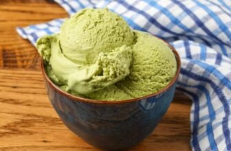 Matcha Ice Cream – Barefeet within...