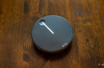 This moveable Wi-Fi hotspot is my new fa...