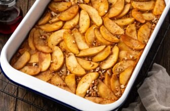 Pumpkin Baked Oatmeal Recipe | Cookies a...