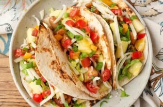Pineapple Hen Tacos – Barefeet wit...