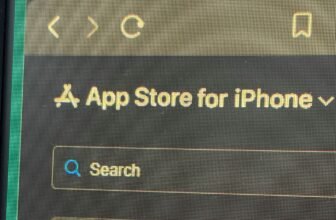 Apple Launches New Net App Retailer With...