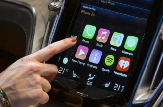 Tesla Might Add Apple CarPlay Help After...