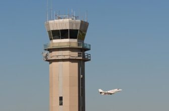 The Lisbon Airport is popping away non-p...