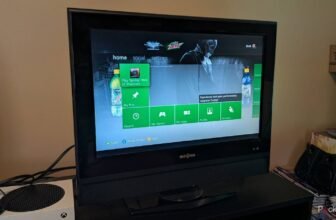 This previous TV is ideal for all my con...