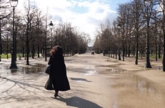 A Stroll In The Park – Shirley’s...